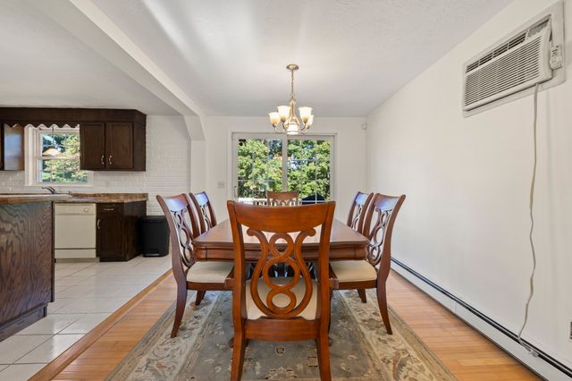 59 Spruce St, Bridgewater, MA 02324