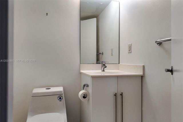 3000 S Ocean Drive 712, Hollywood, FL 33019