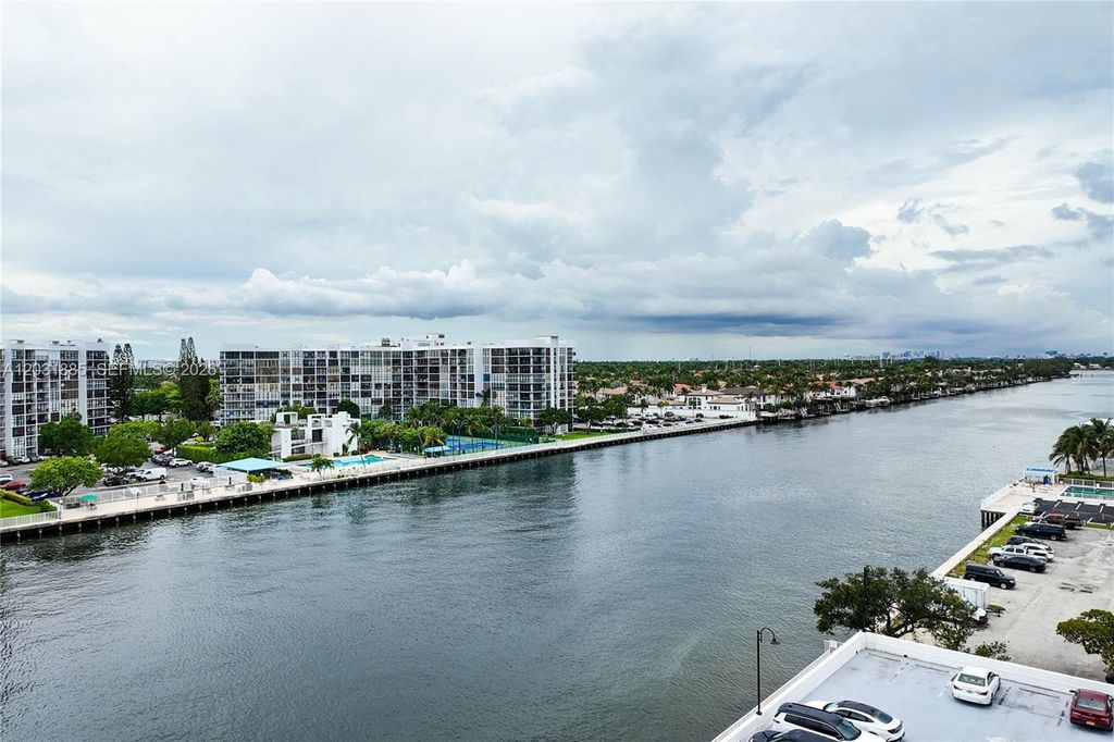 3000 S Ocean Drive 712, Hollywood, FL 33019