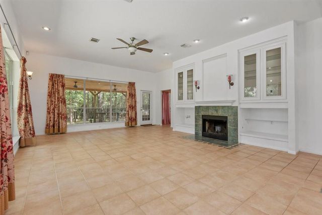 5914 Stone Creek Drive, Magnolia, TX 77354