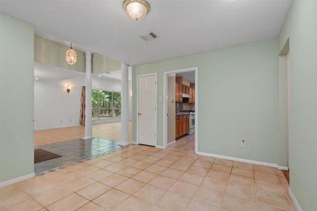 5914 Stone Creek Drive, Magnolia, TX 77354