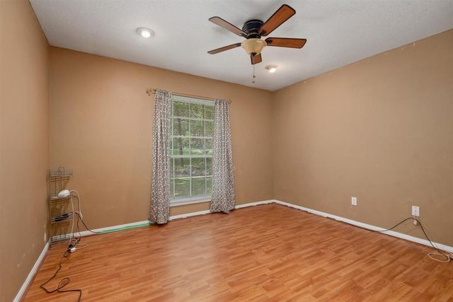 5914 Stone Creek Drive, Magnolia, TX 77354