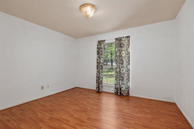 5914 Stone Creek Drive, Magnolia, TX 77354