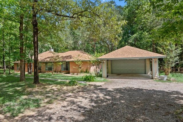 5914 Stone Creek Drive, Magnolia, TX 77354