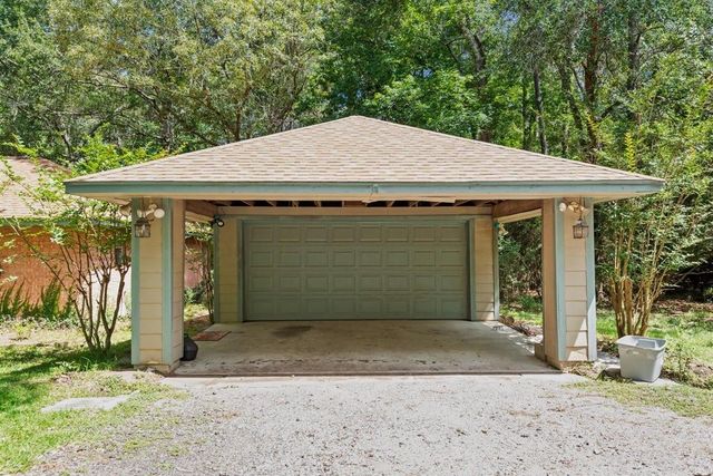 5914 Stone Creek Drive, Magnolia, TX 77354