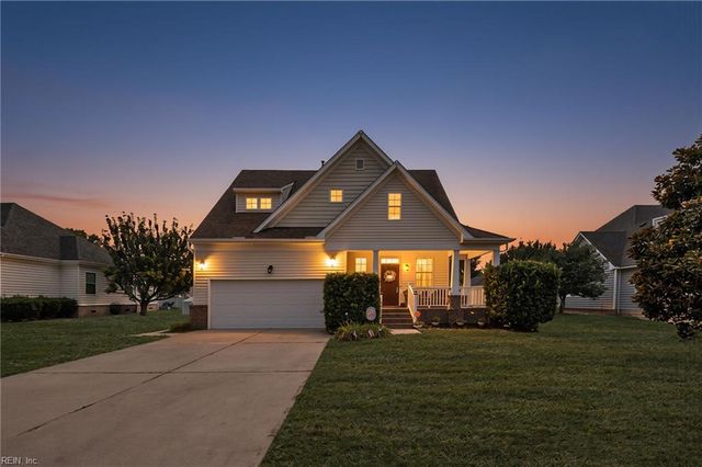 1221 Rosebud LN, Chesapeake, VA 23322