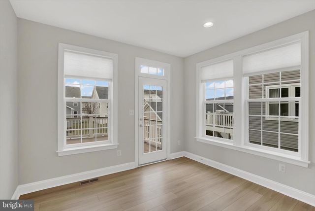 1320 MONOCACY CROSSING PKWY, Brunswick, MD 21716