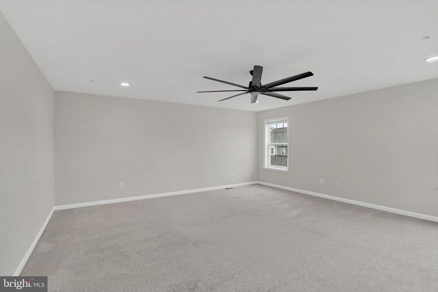 1320 MONOCACY CROSSING PKWY, Brunswick, MD 21716