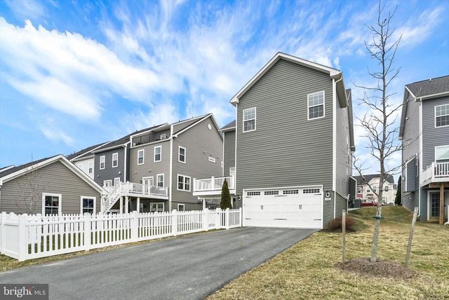 1320 MONOCACY CROSSING PKWY, Brunswick, MD 21716
