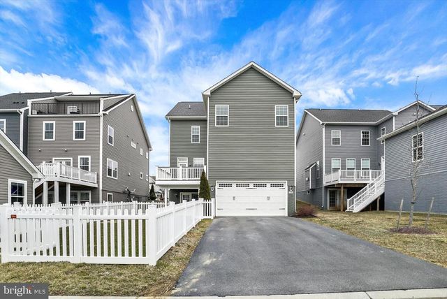 1320 MONOCACY CROSSING PKWY, Brunswick, MD 21716
