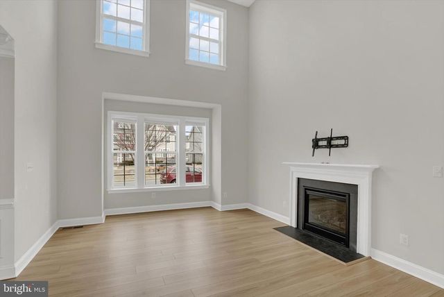 1320 MONOCACY CROSSING PKWY, Brunswick, MD 21716