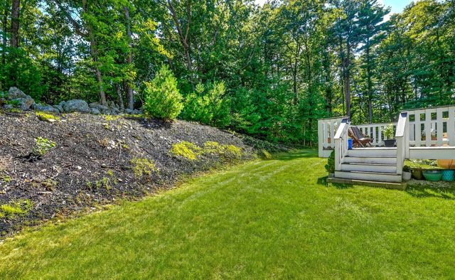 4 Murray Hill Circle, Wilmington, MA 01887