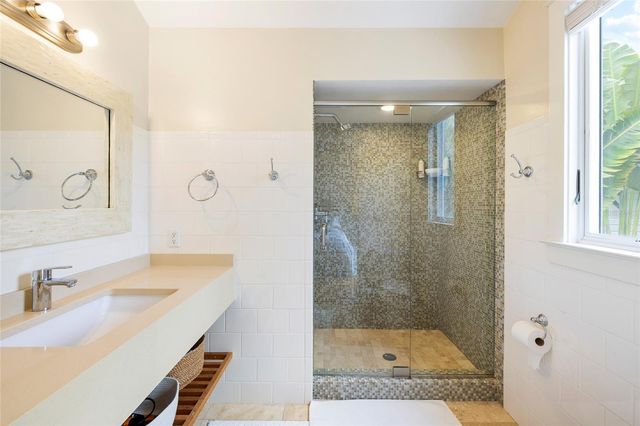 340 PALM AVENUE, Boca Grande, FL 33921