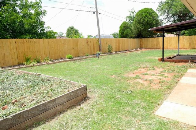 621 Reeves Court, Oklahoma City, OK 73122