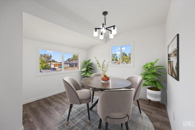 2825 Arnold, Bakersfield, CA 93305