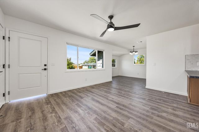 2825 Arnold, Bakersfield, CA 93305