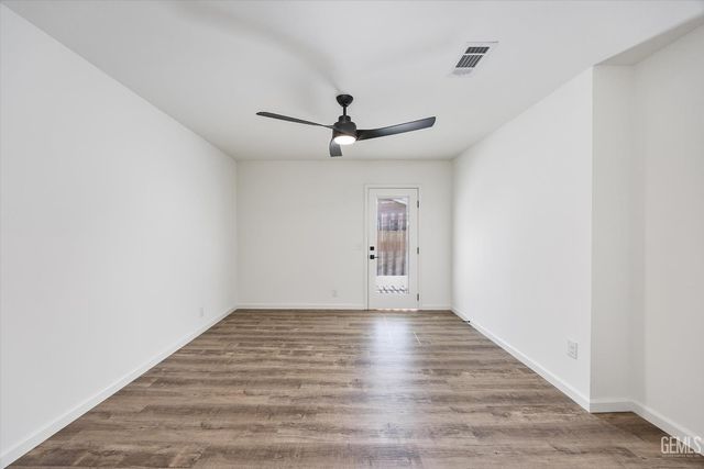 2825 Arnold, Bakersfield, CA 93305