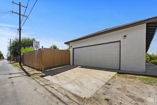 2825 Arnold, Bakersfield, CA 93305