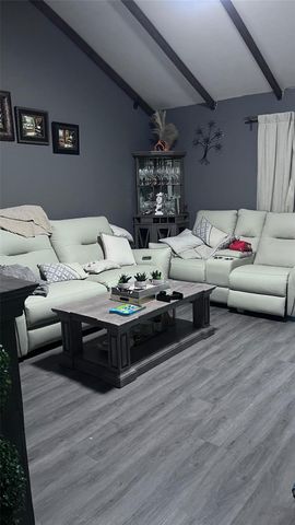 10903 Sela Lane, Houston, TX 77072