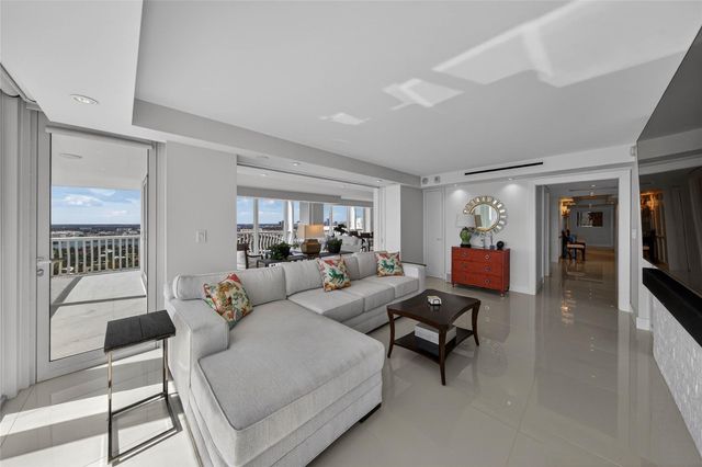 2200 S Ocean Lane 2701-02, Fort Lauderdale, FL 33316