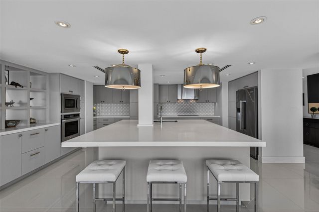 2200 S Ocean Lane 2701-02, Fort Lauderdale, FL 33316