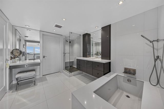 2200 S Ocean Lane 2701-02, Fort Lauderdale, FL 33316