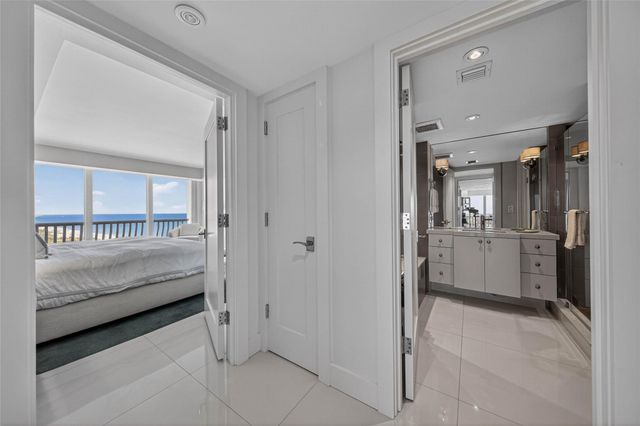 2200 S Ocean Lane 2701-02, Fort Lauderdale, FL 33316