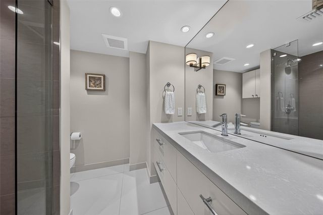 2200 S Ocean Lane 2701-02, Fort Lauderdale, FL 33316