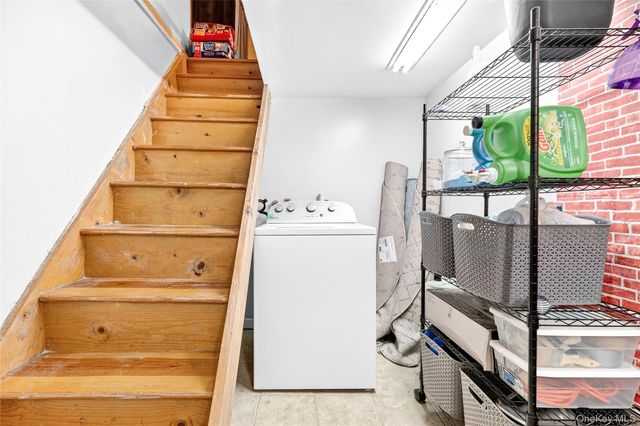 372 Bronx Park Avenue, Bronx, NY 10460