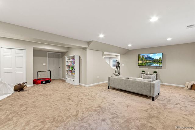 9337 Iron Mountain Way, Arvada, CO 80007