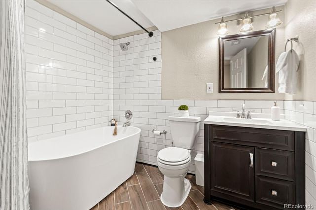 9337 Iron Mountain Way, Arvada, CO 80007