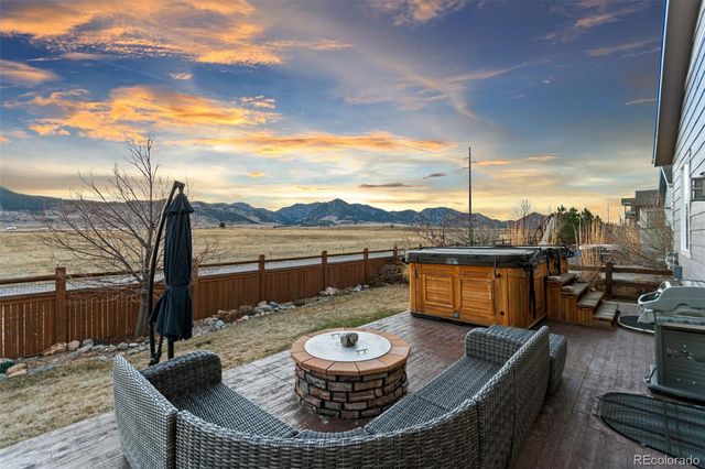 9337 Iron Mountain Way, Arvada, CO 80007