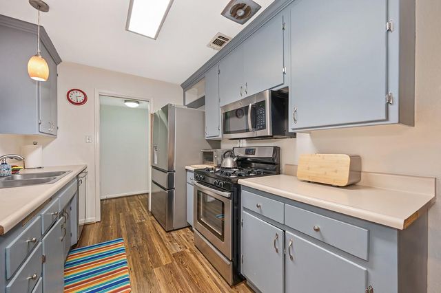 5581 Turnbull Cir, Fair Oaks, CA 95628