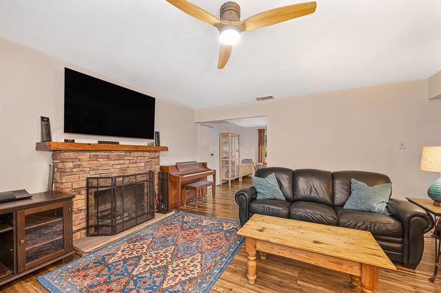 5581 Turnbull Cir, Fair Oaks, CA 95628