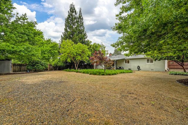 5581 Turnbull Cir, Fair Oaks, CA 95628