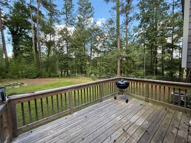 85 Hawk Drive, Hiram, GA 30141