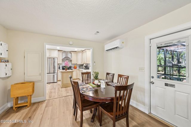 1265 WHISPERING PINES Road, St. Johns, FL 32259