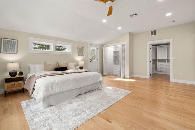 30 Oakridge Ave, Natick, MA 01760