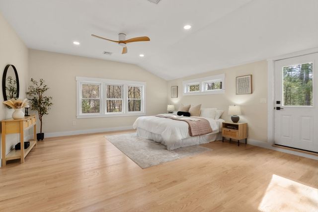 30 Oakridge Ave, Natick, MA 01760