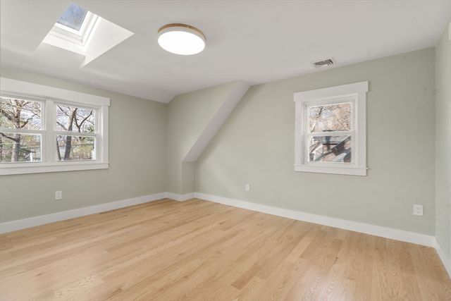 30 Oakridge Ave, Natick, MA 01760