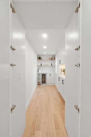 30 Oakridge Ave, Natick, MA 01760