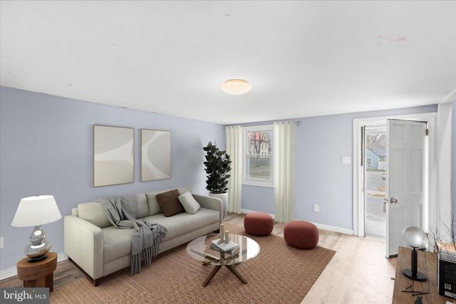 304 5TH ST E, Laurel, DE 19956