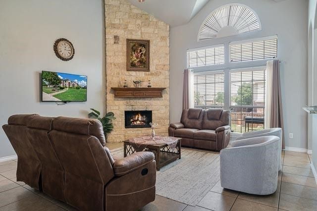 1301 Indian Lake Trail, Corinth, TX 76210