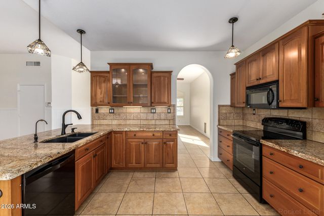 11105 W OLIVE Drive, Avondale, AZ 85392