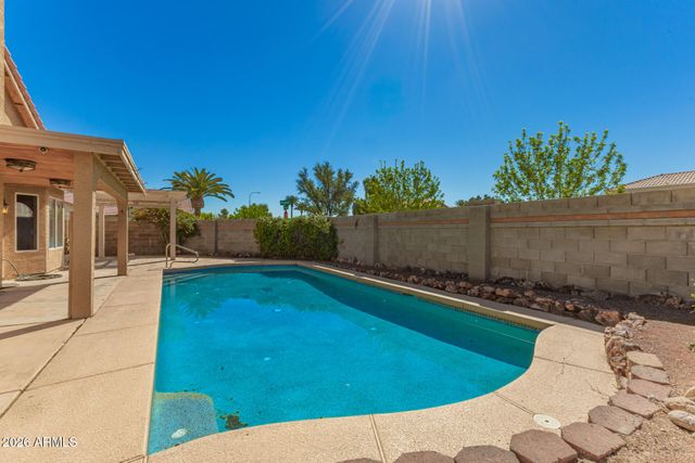 11105 W OLIVE Drive, Avondale, AZ 85392