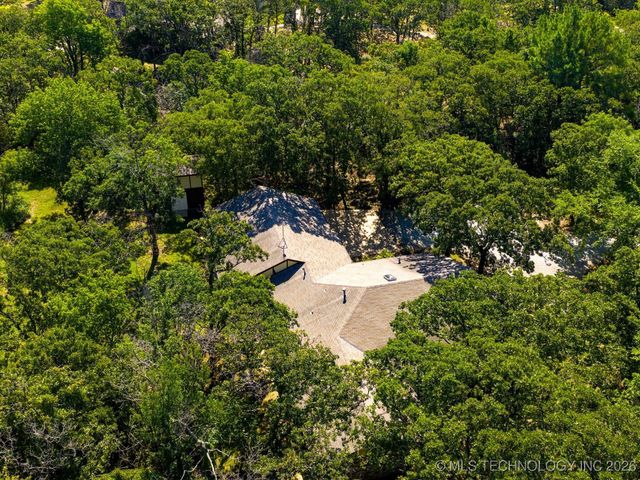 214 Edna Mae Lane, Bartlesville, OK 74003