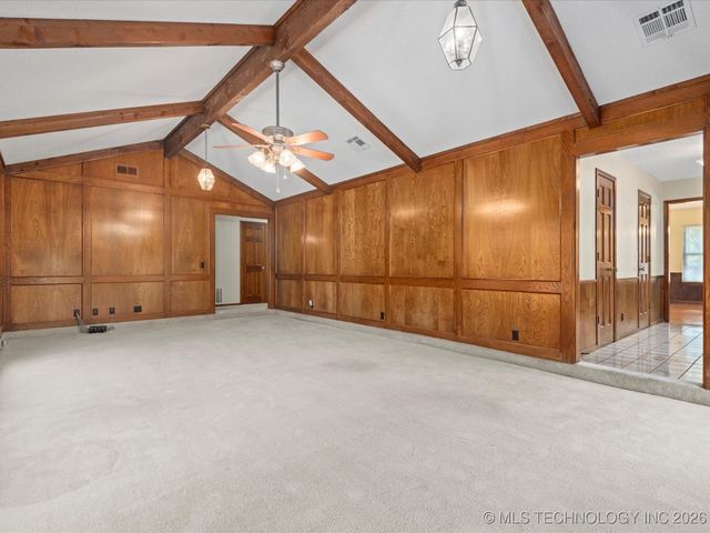 214 Edna Mae Lane, Bartlesville, OK 74003