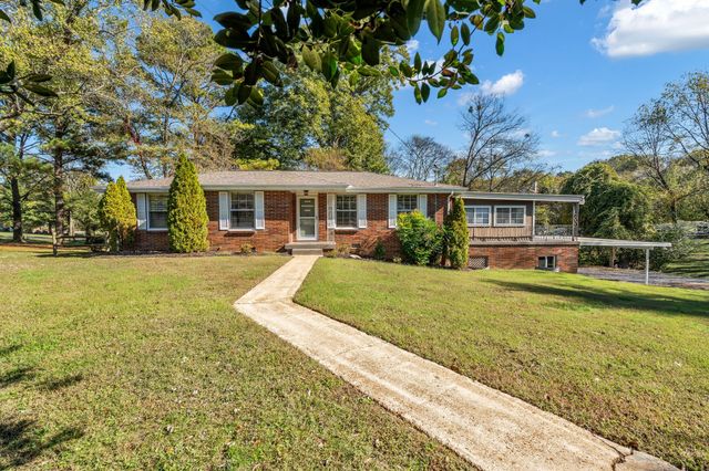 110 Sterling Ct, Hendersonville, TN 37075