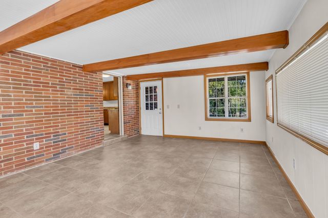 110 Sterling Ct, Hendersonville, TN 37075