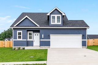 180 Donegal Dr, Clarksville, TN 37042